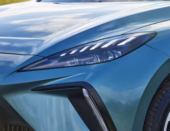 MG4 EV [UK-spec] (EH32) '2026