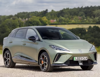 MG4 EV XPower [UK-spec] '2023–26