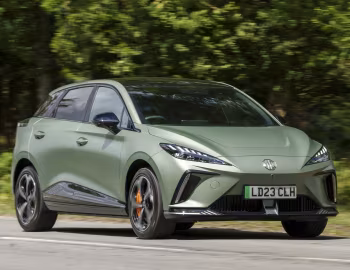 MG4 EV XPower [UK-spec] '2023–26