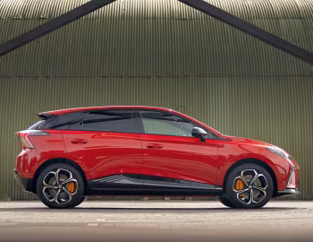 MG4 EV XPower [EU-spec] '2023–26