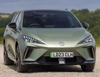 MG4 EV XPower [UK-spec] '2023–26