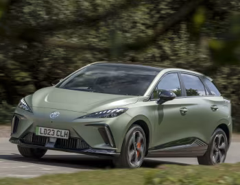 MG4 EV XPower [UK-spec] '2023–26
