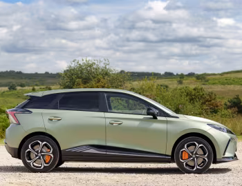 MG4 EV XPower [UK-spec] '2023–26