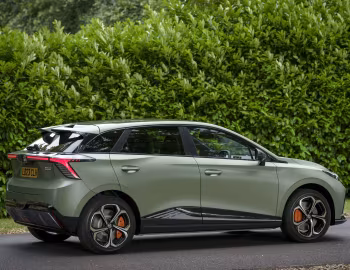 MG4 EV XPower [UK-spec] '2023–26