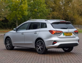 MG5 EV [UK-spec] (EP22) '2022–pr.