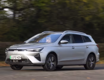 MG5 EV [UK-spec] (EP22) '2022–pr.