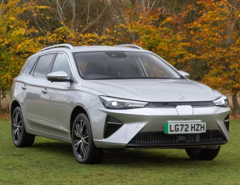 MG5 EV [UK-spec] (EP22) '2022–pr.