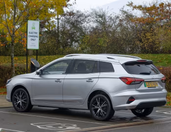 MG5 EV [UK-spec] (EP22) '2022–pr.