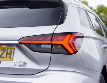 MG5 EV [UK-spec] (EP22) '2022–pr.
