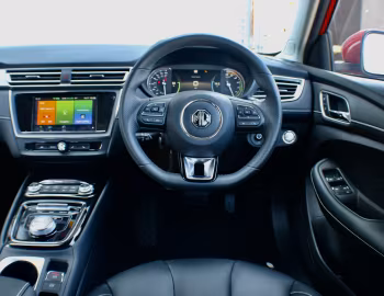 Painel frontal MG5 SW EV [UK-spec] (EP22) '2020–22