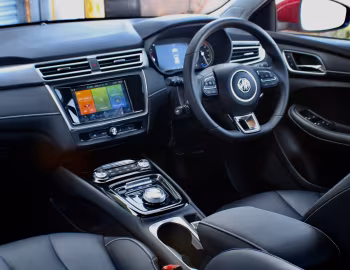 Painel frontal MG5 SW EV [UK-spec] (EP22) '2020–22