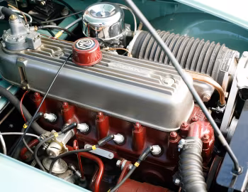 Sob o capô MGA 1500 Coupe '1955–59