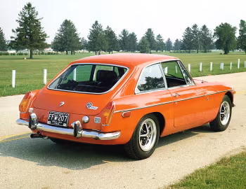 1975 MGB GT [North America] '1974–75