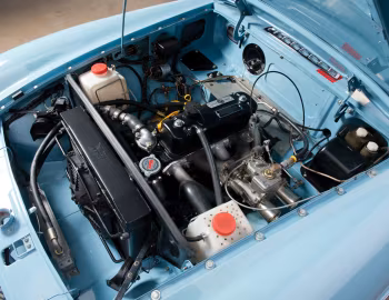 Sob o capô MGB Lightweight '1962