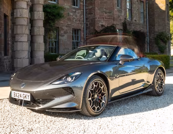 MG Cyberster [UK-spec] '2024–pr.
