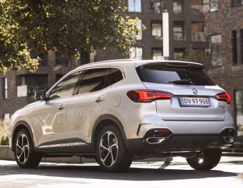 MG EHS PHEV [EU-spec] '2023–24