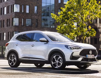 MG EHS PHEV [EU-spec] '2023–24