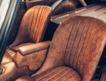 Interior Frontline LE60 '2023–pr.