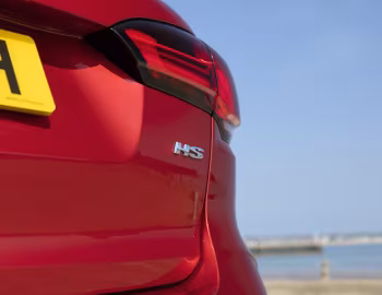 MG HS [UK-spec] '2023–24