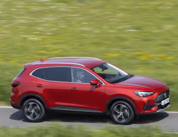 MG HS [UK-spec] '2023–24