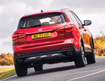 MG HS [UK-spec] '2019–23
