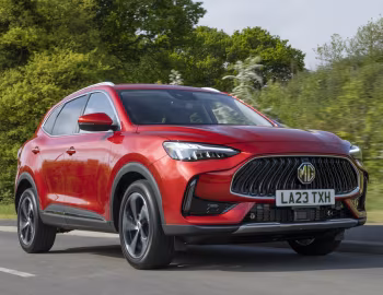 MG HS [UK-spec] '2023–24