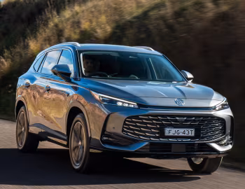 MG HS Essence [Australia] '2024–pr.
