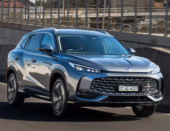 MG HS Essence [Australia] '2024–pr.