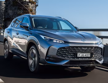MG HS Essence [Australia] '2024–pr.