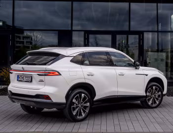 MG HS Hybrid+ [EU-spec] '2025–pr.