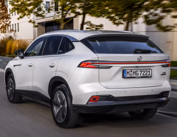 MG HS Hybrid+ [EU-spec] '2025–pr.