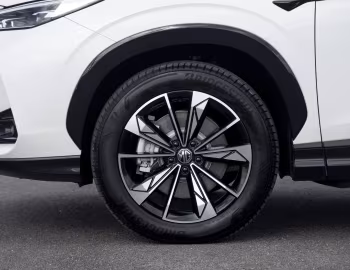 MG HS Hybrid+ [EU-spec] '2025–pr.