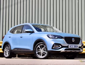 MG HS PHEV [UK-spec] '2020–23