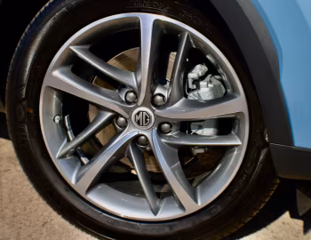 MG HS PHEV [UK-spec] '2020–23