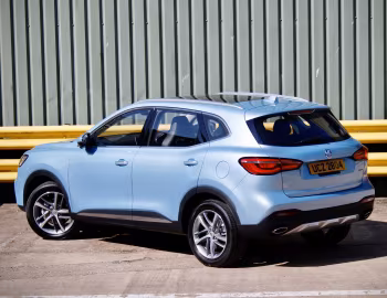 MG HS PHEV [UK-spec] '2020–23