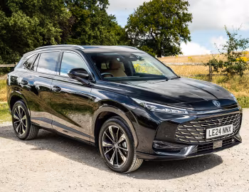 MG HS SE [UK-spec] '2024–pr.