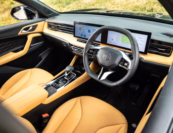 Interior MG HS SE [UK-spec] '2024–pr.