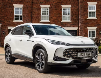 MG HS Trophy [UK-spec] '2024–pr.