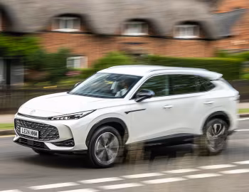 MG HS Trophy [UK-spec] '2024–pr.
