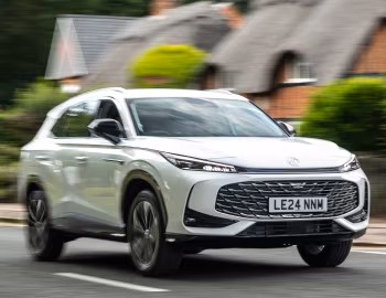 MG HS Trophy [UK-spec] '2024–pr.