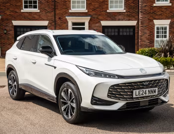 MG HS Trophy [UK-spec] '2024–pr.