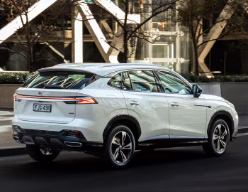 MG HS Vibe [Australia] '2024–pr.