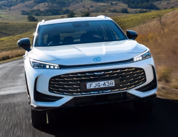 MG HS Vibe [Australia] '2024–pr.