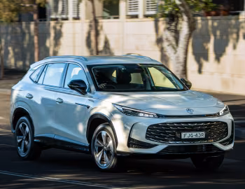 MG HS Vibe [Australia] '2024–pr.