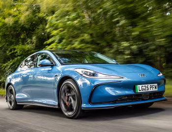 MG IM5 [UK-spec] '2025–pr.