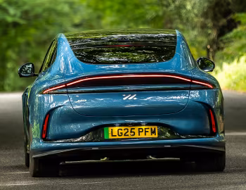 MG IM5 [UK-spec] '2025–pr.