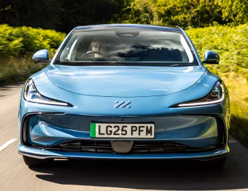 MG IM5 [UK-spec] '2025–pr.