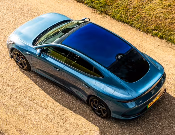 MG IM5 [UK-spec] '2025–pr.