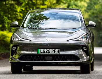 MG IM6 [UK-spec] '2025–pr.