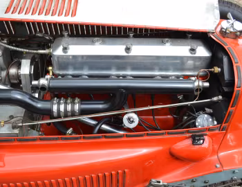 Sob o capô MG K3 Magnette Supercharged Monoposto '1933